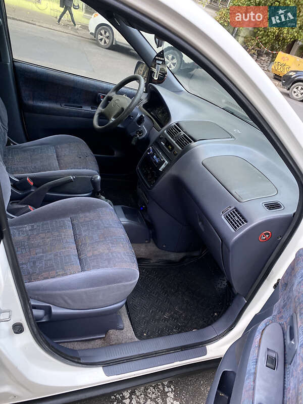 Мінівен Toyota Picnic 1997 в Одесі фото 14 Мінівен Toyota Picnic 1997 в Одесі