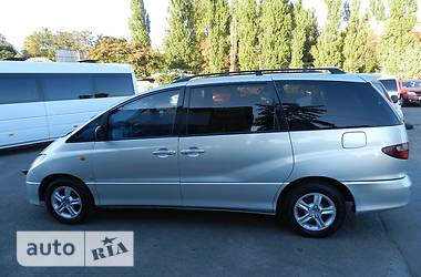 Минивэн Toyota Previa 2003 в 