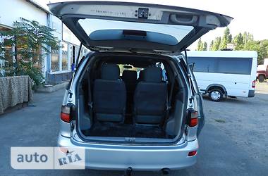 Минивэн Toyota Previa 2003 в 