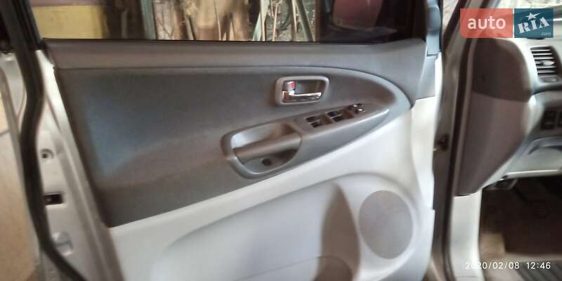 Мінівен Toyota Previa 2002 в Бурині фото 17 Мінівен Toyota Previa 2002 в Бурині