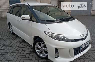 Минивэн Toyota Previa 2012 в Киеве