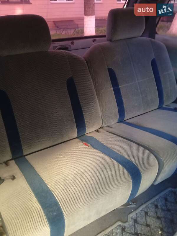 Мінівен Toyota Previa 1991 в Києві