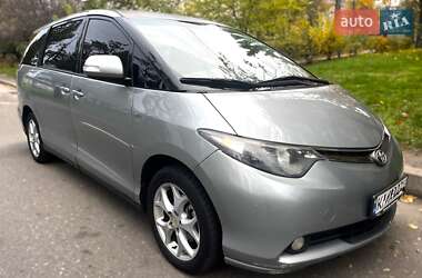 Минивэн Toyota Previa 2008 в Киеве