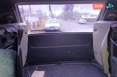 Минивэн Toyota Previa 1990 в 