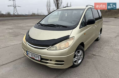 Мінівен Toyota Previa 2002 в Переяславі