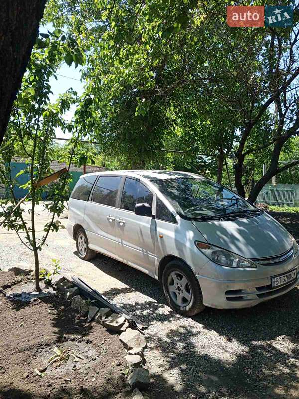 Минивэн Toyota Previa 2000 в Херсоне фото 3 Минивэн Toyota Previa 2000 в Херсоне