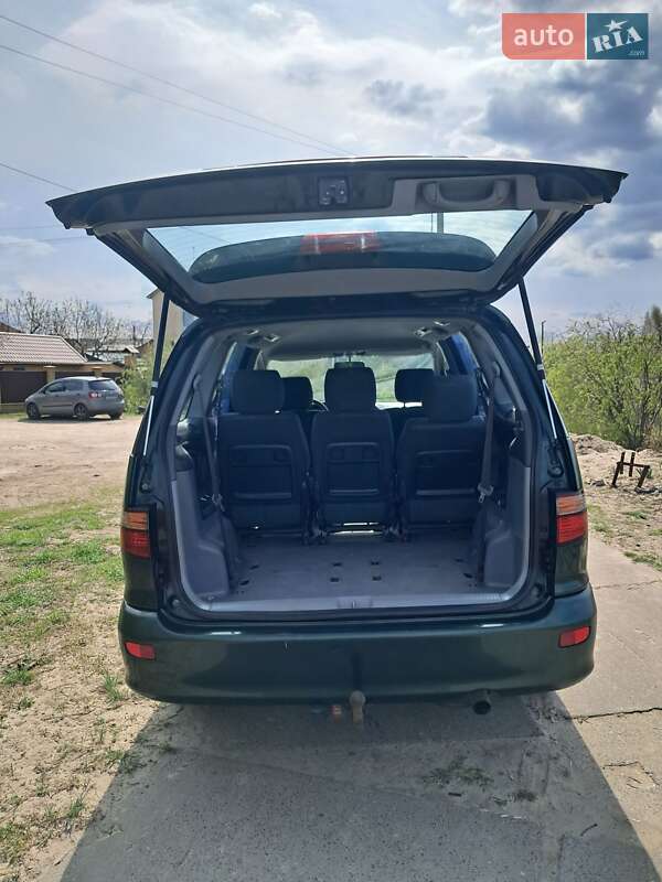 Мінівен Toyota Previa 2002 в Києві