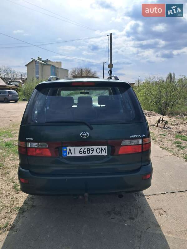 Мінівен Toyota Previa 2002 в Києві