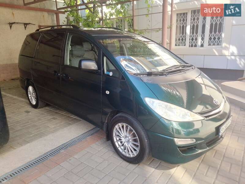Toyota Previa 2003