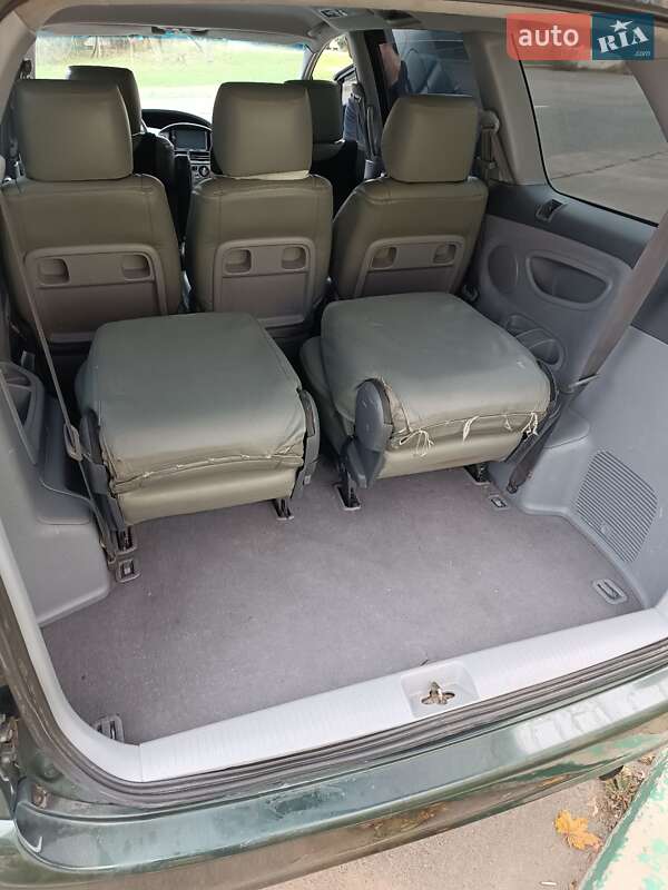 Минивэн Toyota Previa 2000 в Одессе