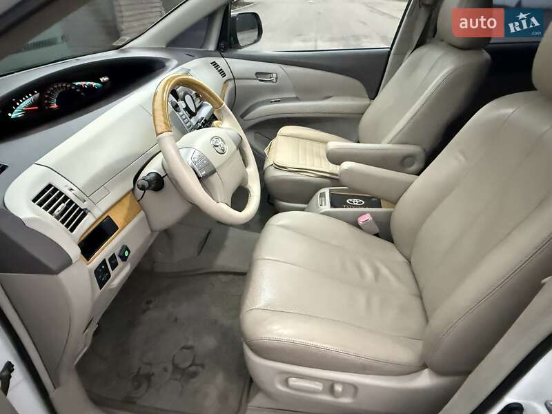 Минивэн Toyota Previa 2007 в Борисполе фото 35 Минивэн Toyota Previa 2007 в Борисполе
