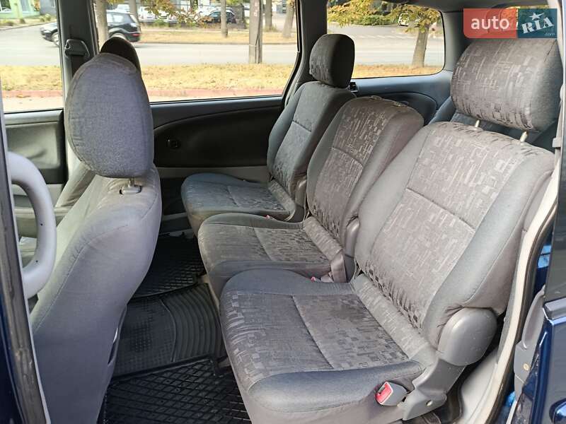 Минивэн Toyota Previa 2001 в Виннице