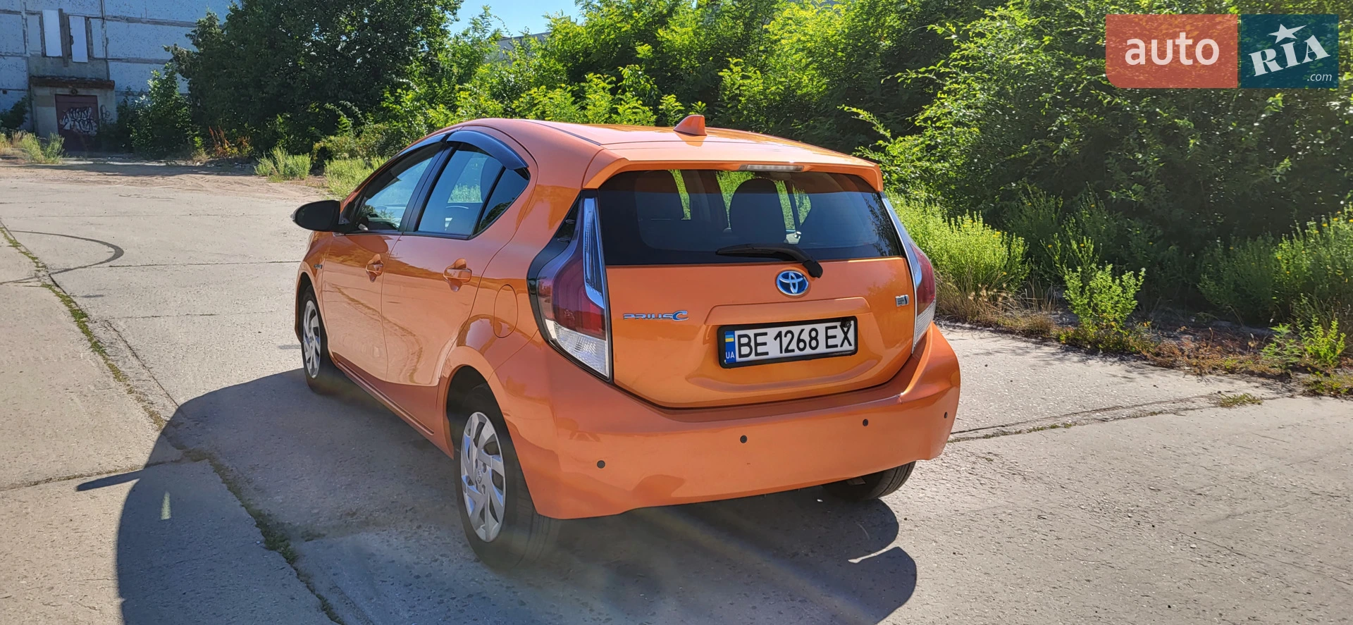 2015 Toyota Prius c - мініатюра 4