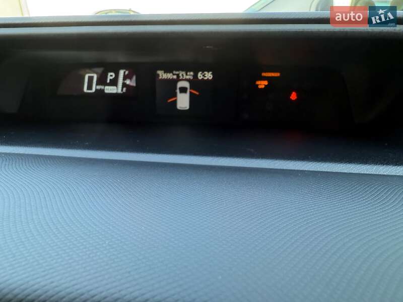 Хэтчбек Toyota Prius C 2017 в Одессе