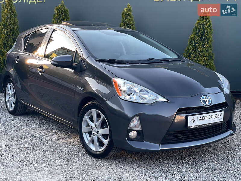 Toyota Prius C 2013