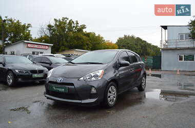 Toyota Prius C 2012
