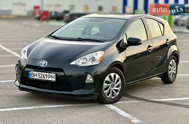 Хэтчбек Toyota Prius C 2014 в Одессе
