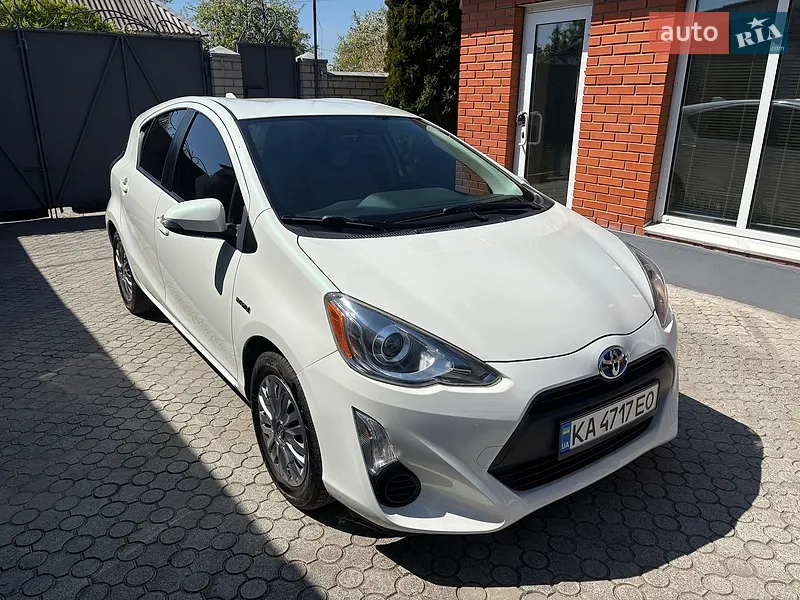 Toyota Prius C