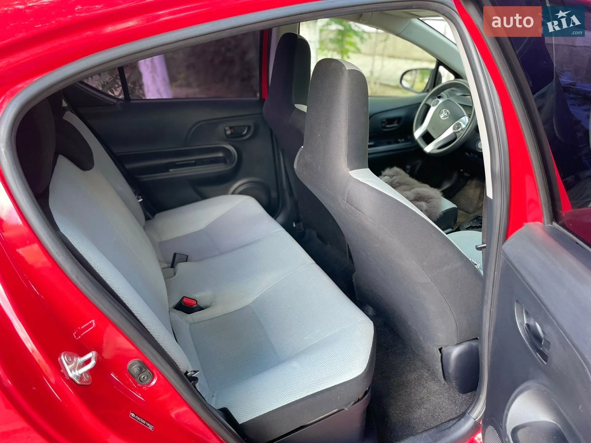 2015 Toyota Prius c - мініатюра 6