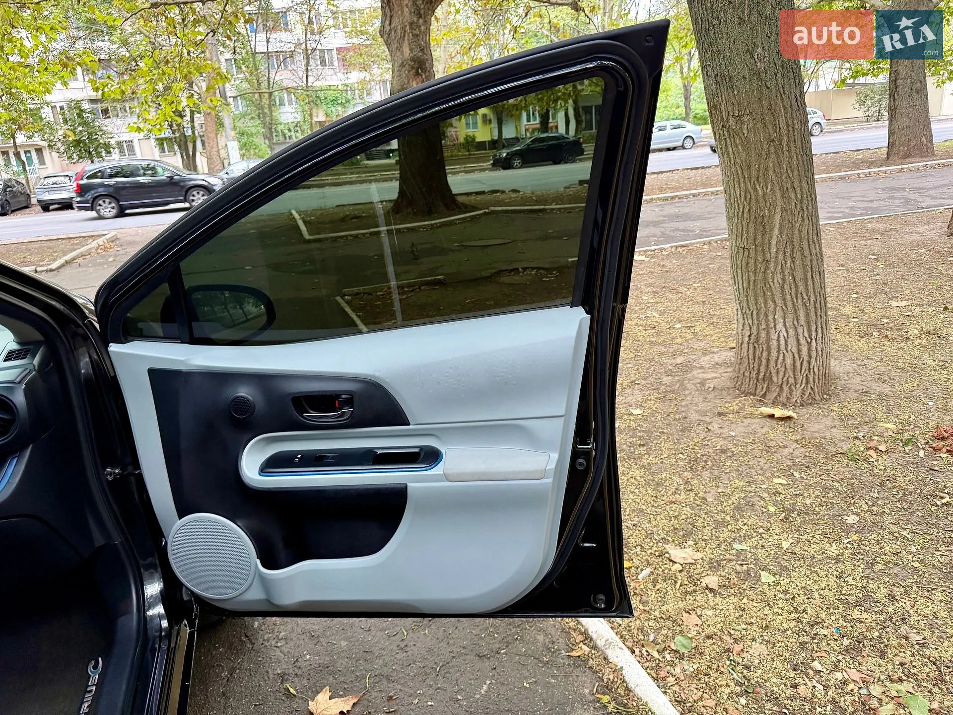 2014 Toyota Prius c - мініатюра 40