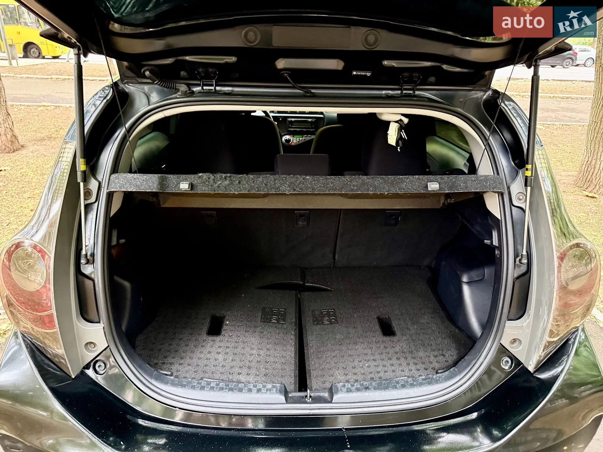 2014 Toyota Prius c - мініатюра 56