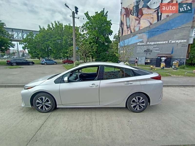 Хетчбек Toyota Prius Prime 2018 в Харкові