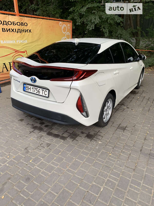 Хетчбек Toyota Prius Prime 2018 в Одесі