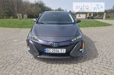 Хетчбек Toyota Prius Prime 2018 в Львові