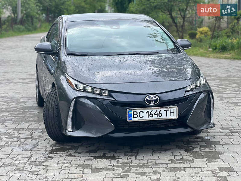 Хэтчбек Toyota Prius Prime 2019 в Самборе