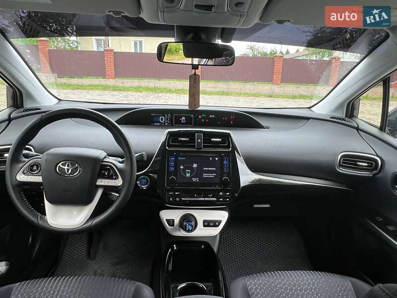 Хэтчбек Toyota Prius Prime 2019 в Самборе