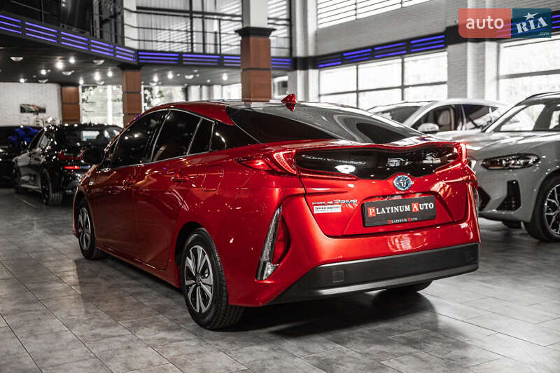 Хэтчбек Toyota Prius Prime 2017 в Одессе