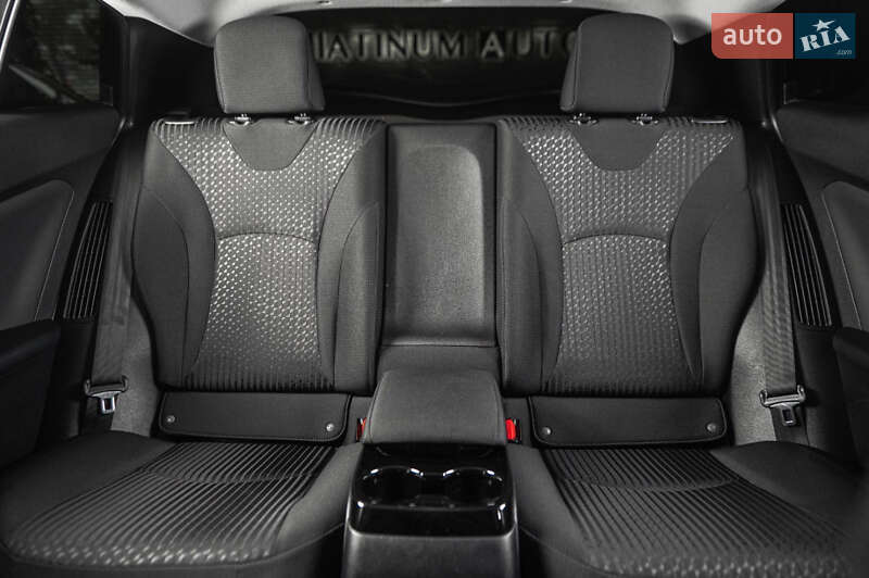 Хэтчбек Toyota Prius Prime 2017 в Одессе