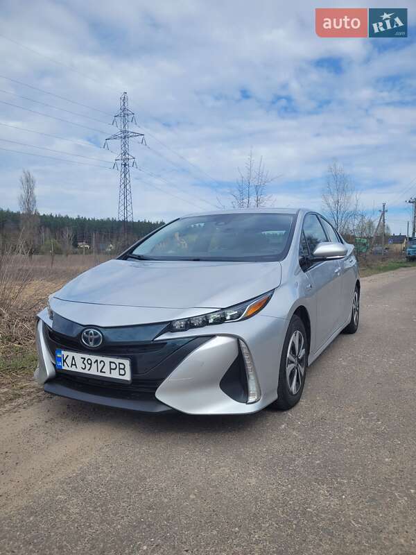 Toyota Prius Prime 2017