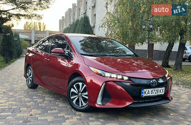 Хэтчбек Toyota Prius Prime 2018 в Броварах