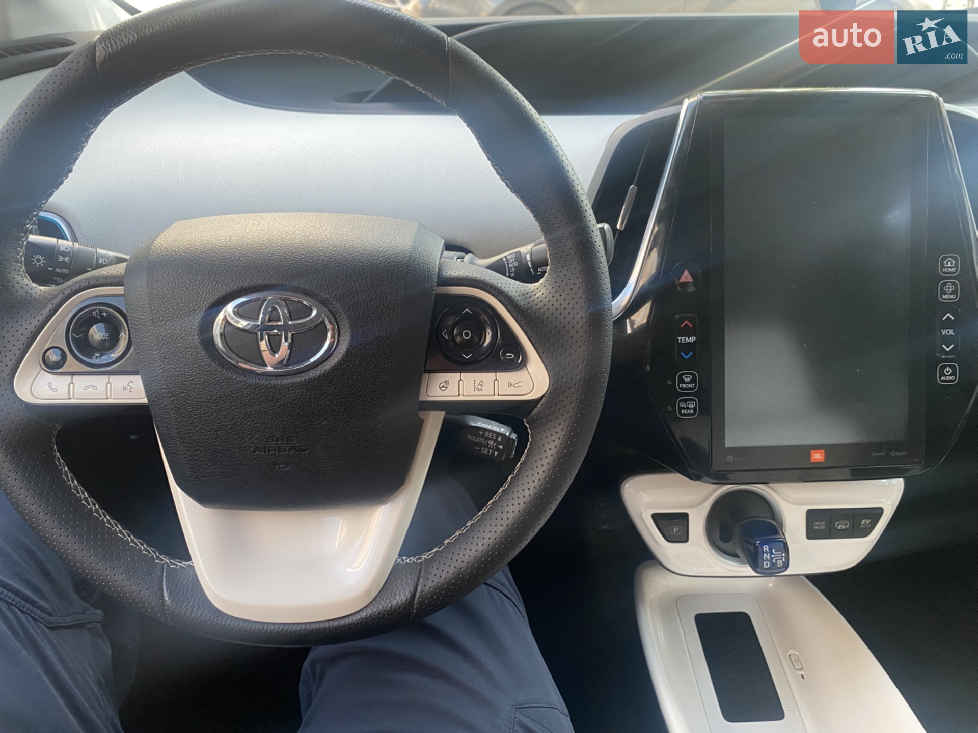 2017 Toyota Prius - мініатюра 8