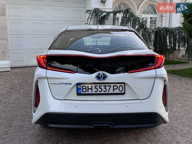 Хэтчбек Toyota Prius Prime 2018 в Одессе