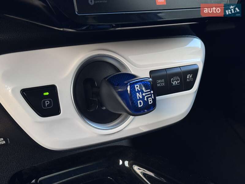 Хэтчбек Toyota Prius Prime 2018 в Одессе