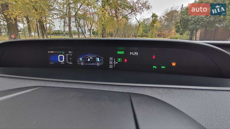Хэтчбек Toyota Prius Prime 2016 в Харькове фото 28 Хэтчбек Toyota Prius Prime 2016 в Харькове