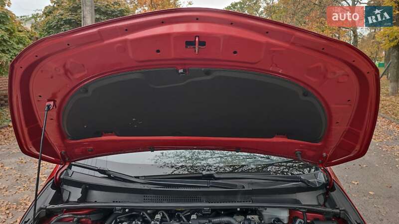 Хэтчбек Toyota Prius Prime 2016 в Харькове фото 48 Хэтчбек Toyota Prius Prime 2016 в Харькове