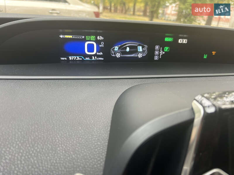 Хэтчбек Toyota Prius Prime 2017 в Одессе фото 28 Хэтчбек Toyota Prius Prime 2017 в Одессе