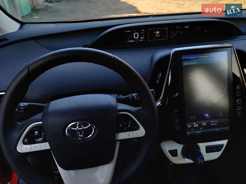 Хэтчбек Toyota Prius Prime 2017 в Киеве фото 20 Хэтчбек Toyota Prius Prime 2017 в Киеве