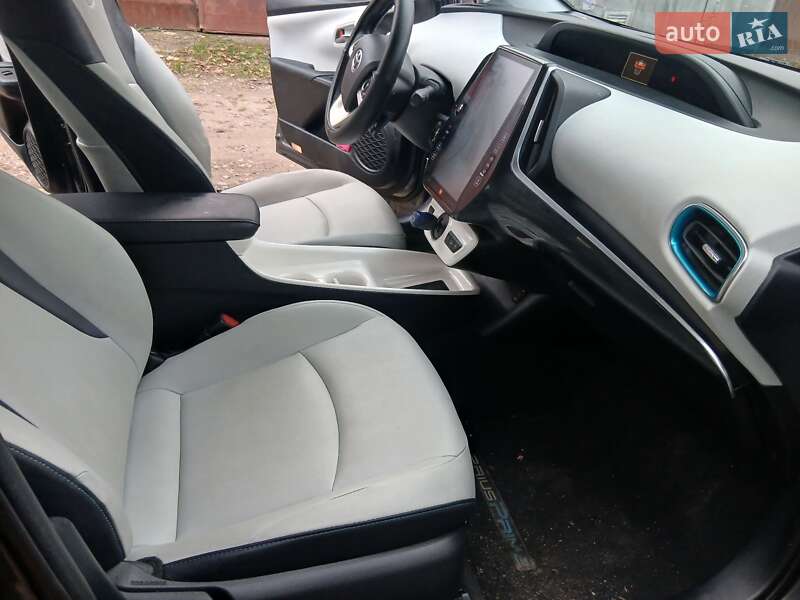 Хэтчбек Toyota Prius Prime 2019 в Киеве фото 24 Хэтчбек Toyota Prius Prime 2019 в Киеве