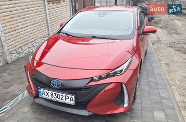 Хэтчбек Toyota Prius Prime 2016 в Харькове