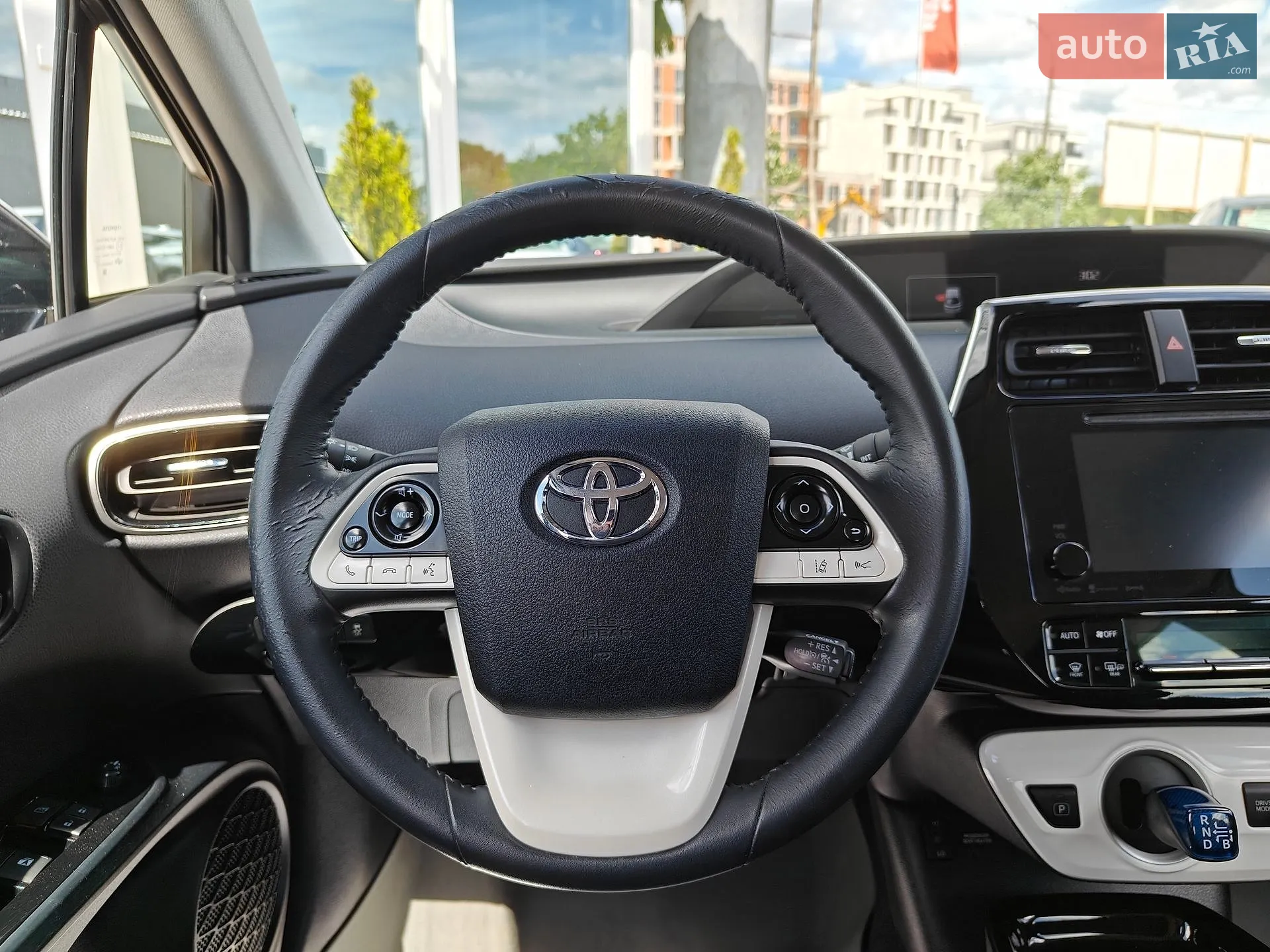 2017 Toyota Prius - мініатюра 14