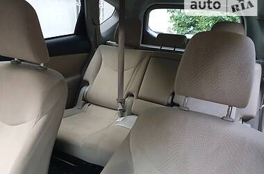 Минивэн Toyota Prius v 2011 в Одессе