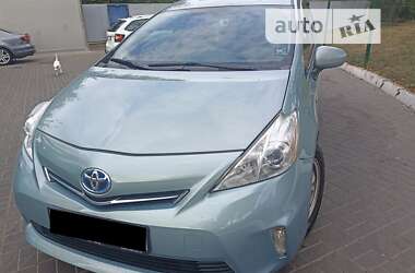 Універсал Toyota Prius v 2014 в Києві