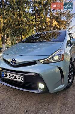Универсал Toyota Prius v 2016 в Любашевке