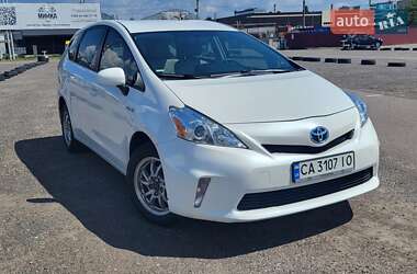 Універсал Toyota Prius v 2012 в Черкасах
