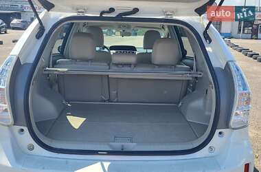 Універсал Toyota Prius v 2012 в Черкасах