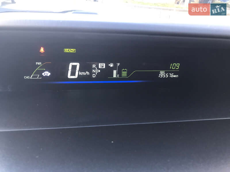 Универсал Toyota Prius v 2012 в Одессе фото 26 Универсал Toyota Prius v 2012 в Одессе